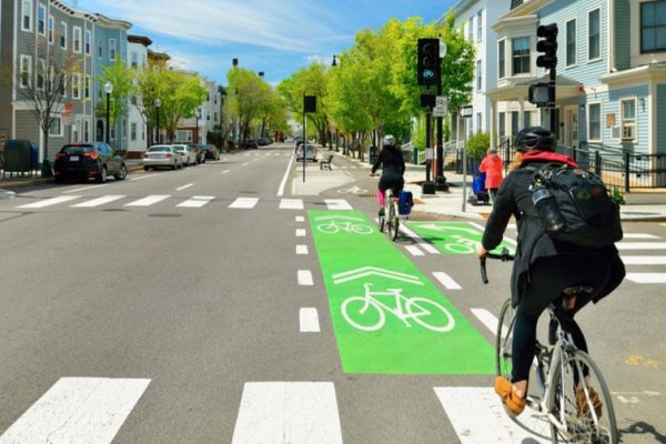 The-Best-Bike-Lane-Width-for-Protected-Bike-Lane-Design
